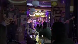 Brayden King takes random request at Cranbrook&rsquo;s Encore Brewing 
