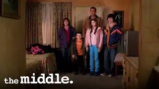 Sue's Roadtrip Requests Suck | The Middle