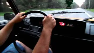 Ku zachodzącemu słońcu Fiatem 125p Kombi 1500 HD