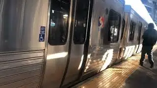 Septa M4 1191 B train entering 56th Street