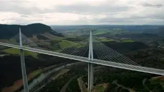 Самые большие вантовые мосты мира - Виадук Мийо, Франция / Millau Viaduct in 4K, drone footage.
