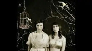 Simone and Girlfunkle - Sailing