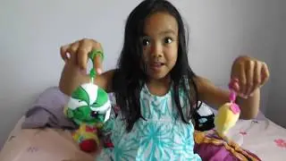 UNBOXING SHOPKINS KEYCHAINS!