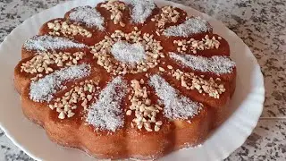 كيكة العيد في مول الوردة/هشة ورائعة المذاق