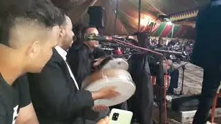الشيخ امين الورديني يمتع الحضور الكريم ،بنغماته كالمعتاد رفقة الشيخ رشيد عابدين صاحب الحنجرة القوية