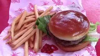 Having Lunch @ 