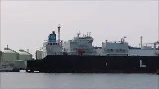 AMUR RIVER　出港　LNGタンカー(Liquefied Natural Gas Tanker )