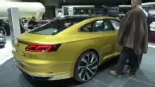 Volkswagen's hyrbid coupe concept goes sporty