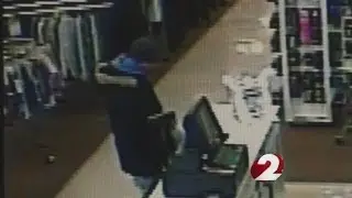 Thief steals donation box from Goodwill store