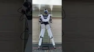 LED Robot fail spark feature. #ledrobotfail #ledrobots #robot #partyideas