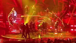 Prince Royce & Maluma - El Clavo Remix Live At Lat&iacute;n AMAS
