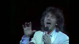 Gérard lenorman palais des congrès 1982 12. Au delà des Rêves (Tu es Fou)
