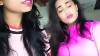 Girl Dancing on Left Side on 'Bohot Hard' is The New Crush of Internet, Who's She