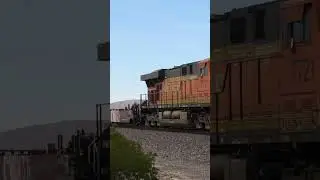 BNSF 7303 EB EMPTY WELL CAR TRAIN 10-22-2021