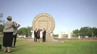 Graduating Seniors Take Pictures with Seal: Timelapse