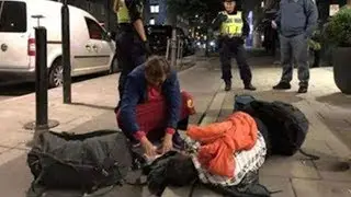 Maltreatment of Chinese tourists in Sweden sparks heated online debate