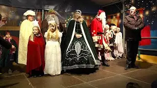Der Plauener Weihnachtsmarkt ist eröffnet