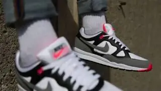 Nike Air Span II Sneakers
