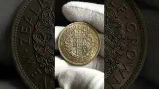World Coin: 1962, Half Crown, New Zealand