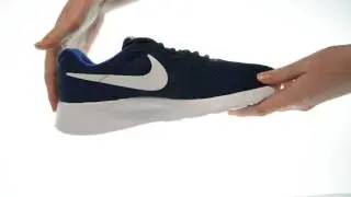 Обзор  NIKE TANJUN