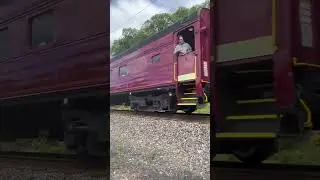 RBMN 2102 at South Tamqua #passengertrain #rbmn