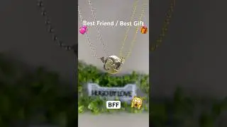 Best friends, best jewelry | Meilleures amies, bijoux &agrave; partager #bff #friendship #bestfriend #short