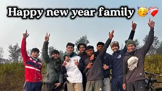 Happy New Year Family 🥳❤️&zwj;🩹👀#support #army #athlete #runner