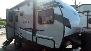 Used 2022 Starcraft SUPER LITE MAXX 16FBS Travel Trailer For Sale In Chicago, IL
