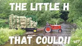 Farmall H Pulling A Loaded Hay Wagon!!