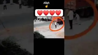 only Allah can save you 😱☝️#shorts #ytshorts #allah