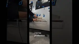 J torres || 2013 Chevy tahoe|| how to remove the side molding || como quitar molding de la puerta