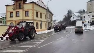 Velké Meziříčí: Silvestrovská vyjížďka traktorů (START-CÍL MĚŘÍN) - 31. 12. 2025