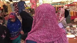 university ke bad Jumma Bazaar friends ke sath #youtubevideo #jummamubarak #universe #kbc #ytshorts