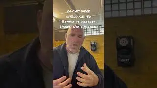 Open hand vs closed fist striking #martialarts #selfdefence #kravmaga #boxing #mma #shorts #martial