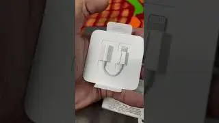 Apple Lightning to 3.5mm Headphone Jack Adapter