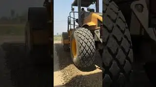 Road Roller | Powerful Compaction Equipment for Road Construction #RoadRoller