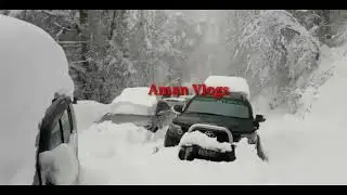 Trapped due to heavy snowfall in Murree, these four friends also lost