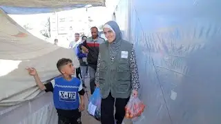 WA Teams Distributing Food Parcels to Displaced Families in South Gaza