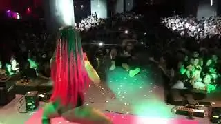 SHOW DO DYNHO ALVES ( KESIA FUNKEIRINHA )