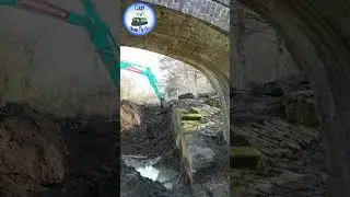 Cotswold Canals - Westfield Lock Dig 2 Short