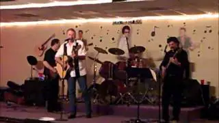 Mark Elliott and the Sundance Band sing 'My Girl' by Temptations