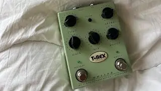 T-Rex Moller Boost/Overdrive Guitar Pedal new gear unboxing video (like and subscribe)