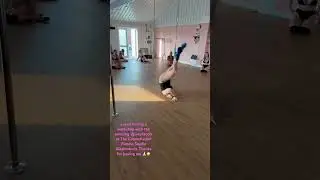 When you Fishflop in a Pole/Floor workshop #music #dance #floorwork #natashaburrows