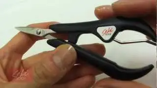 Cut Acrylic Nails with these Seki Edge Serrated Cutting Edge Scissors!