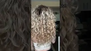 so habe ich meine locken FRIZZ FREE bekommen 😮&zwj;💨 #frizzfree #curlyhair