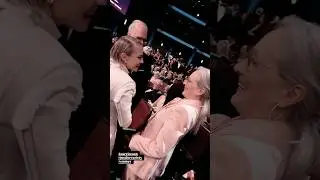 Meryl Streep & Carrie Coon during 2024 Emmys Awards. #merylstreep #carriecoon