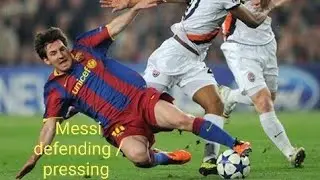 Messi tracking back to defend with shuffling movements