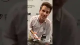 Zack Snyder says &ldquo; Check out Mad Max Entertainment it&rsquo;s Awesome!!&rdquo; #zacksnyder #snydercon
