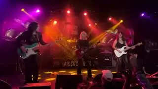 The Anti Groupies - &ldquo;Read the Room&rdquo;