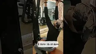 Close Grip lats pull down #Ytshorts #Shorts #Fit Viewer